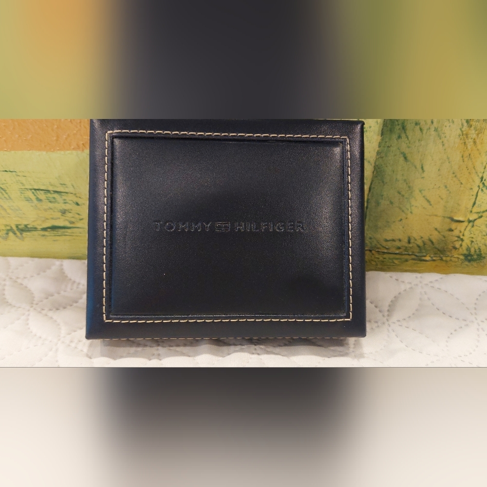 Tommy Hilfiger Black Card Holder Duo - Picture 7 of 7